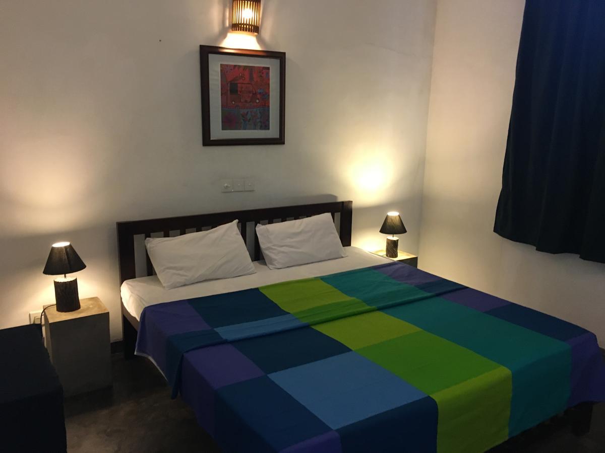 مافونت لافينيا Colombo Beach Hostel المظهر الخارجي الصورة